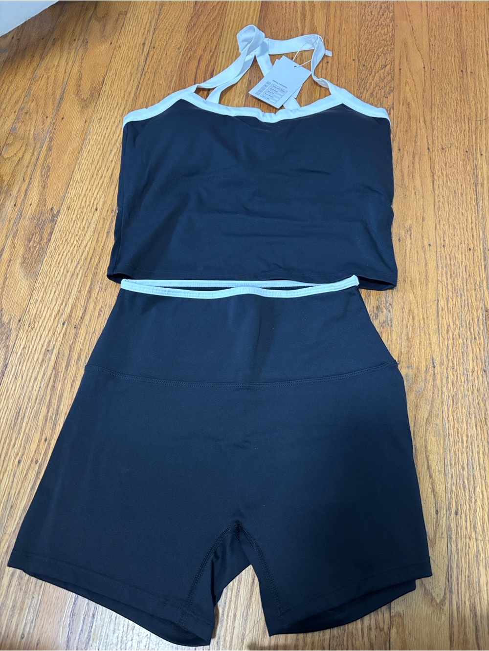 Amazon Black Crop Tank and Shorts (Set)